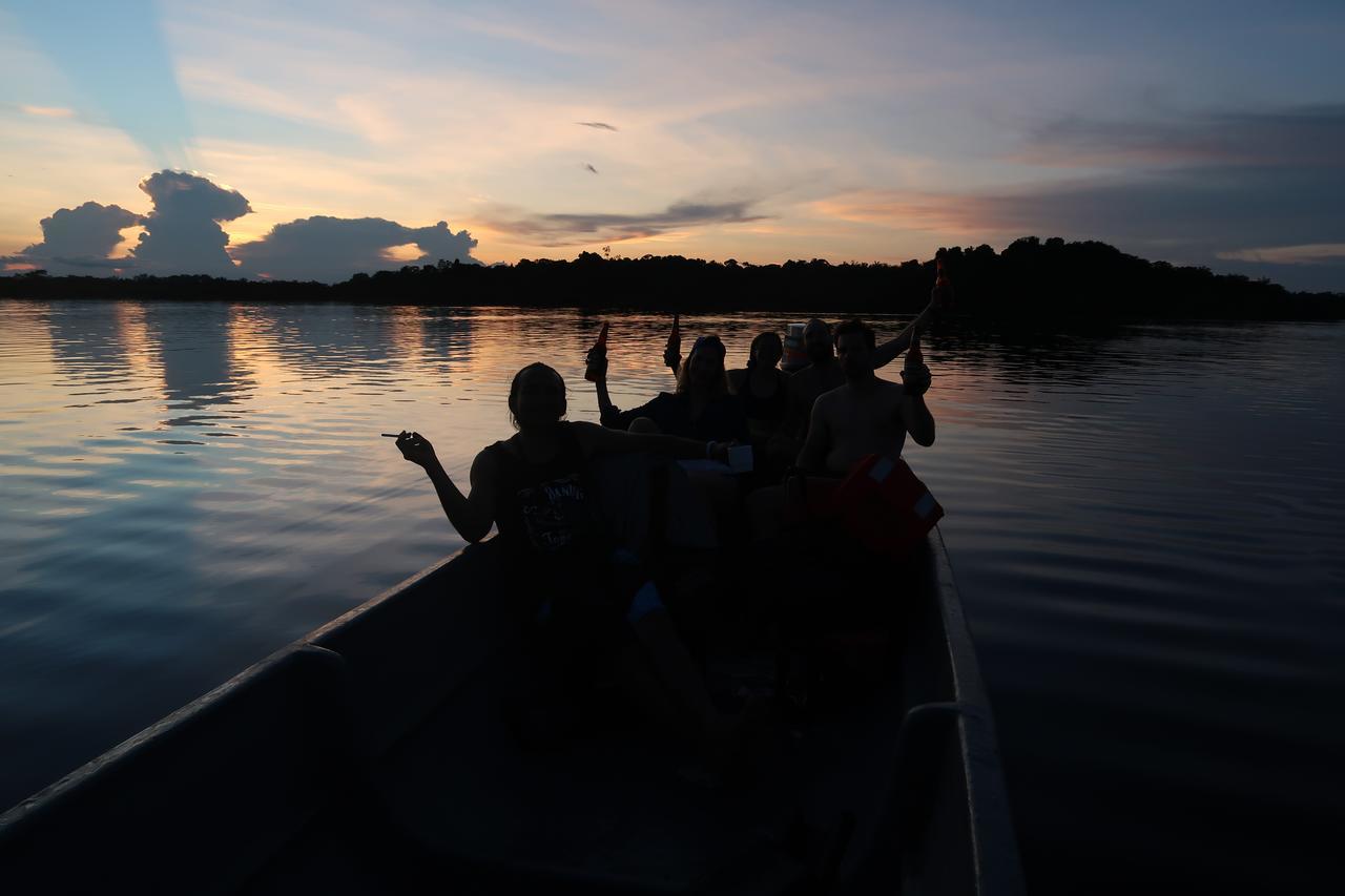 Green Forest Ecolodge Puerto Montufar Екстериор снимка
